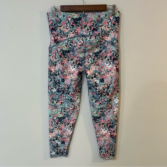 NWOT Spanx Women's Booty Boost Active 7/8 Leggings Splatter Floral Pattern XL - Picture 4 of 6